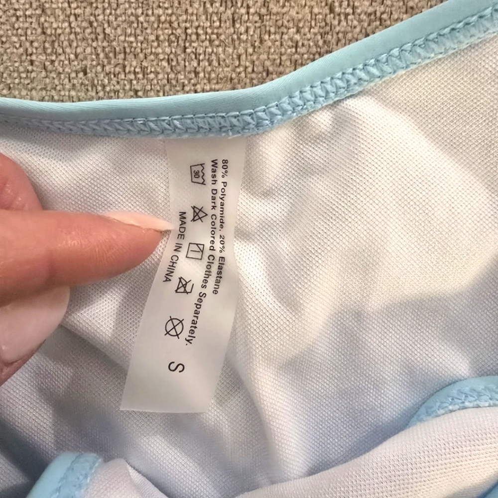 Light Blue Bikini with Shell Ribcage Chain Accents Sz Small A cup Top, 26" NWOT - Picture 4 of 6